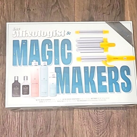 Drybar The Mixologist & Magic Makers Hair Care Set - Picture 13 of 14